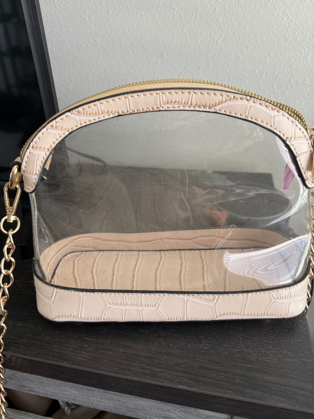 Clean concert purse